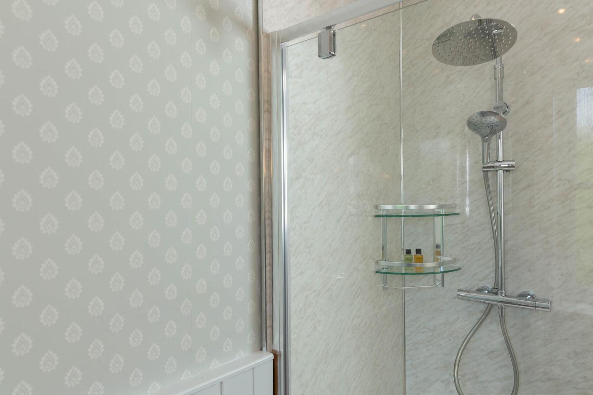 Ingram House Bed & Breakfast Alnwick Bilik gambar